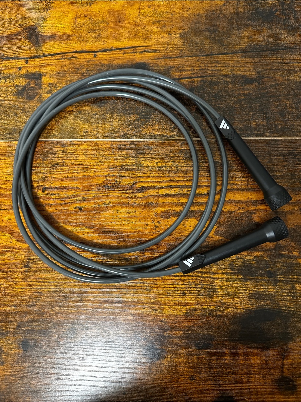 Adjustable Gray Jump Rope with Black Handles